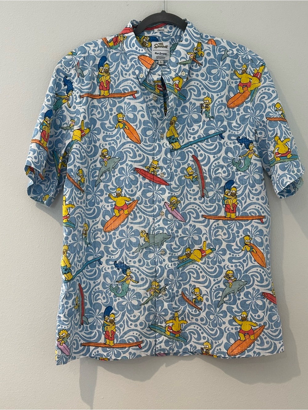 Reyn Spooner Simpsons Light Blue Hawaiian Surf Print Shirt with - Size Medium